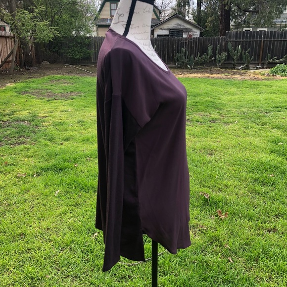 Ann Taylor Burgundy tunic - Picture 3 of 5